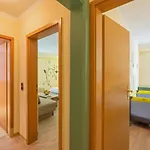 Hotell Familienresort Usedom - Ihr Entspannter Familienurlaub Mit Abenteuerspielplatz & Der Laengsten Wasserrutsche Im Deutschen Teil Der Insel Usedom