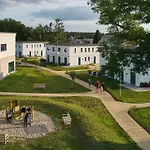Familienresort Usedom - Ihr Entspannter Familienurlaub Mit Abenteuerspielplatz & Der Laengsten Wasserrutsche Im Deutschen Teil Der Insel Usedom Hotell