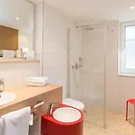 Hotell Familienresort Usedom - Ihr Entspannter Familienurlaub Mit Abenteuerspielplatz & Der Laengsten Wasserrutsche Im Deutschen Teil Der Insel Usedom 3*