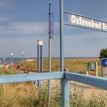 Hotell Familienresort Usedom - Ihr Entspannter Familienurlaub Mit Abenteuerspielplatz & Der Laengsten Wasserrutsche Im Deutschen Teil Der Insel Usedom Trassenheide