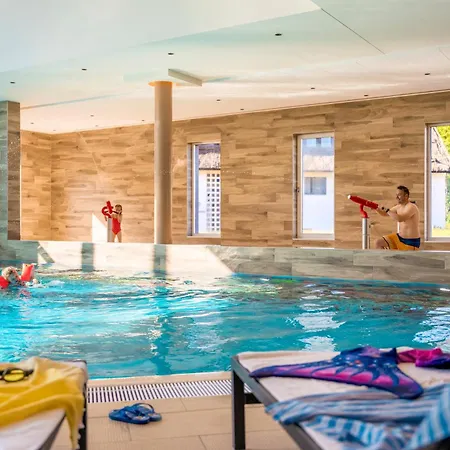 Familienresort Usedom - Ihr Entspannter Familienurlaub Mit Abenteuerspielplatz & Der Laengsten Wasserrutsche Im Deutschen Teil Der Insel Usedom