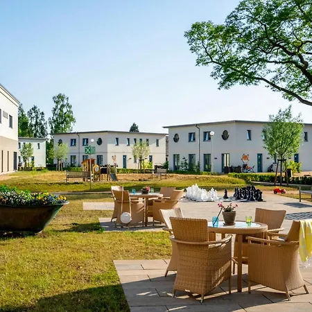 Familienresort Usedom - Ihr Entspannter Familienurlaub Mit Abenteuerspielplatz & Der Laengsten Wasserrutsche Im Deutschen Teil Der Insel Usedom Hotell