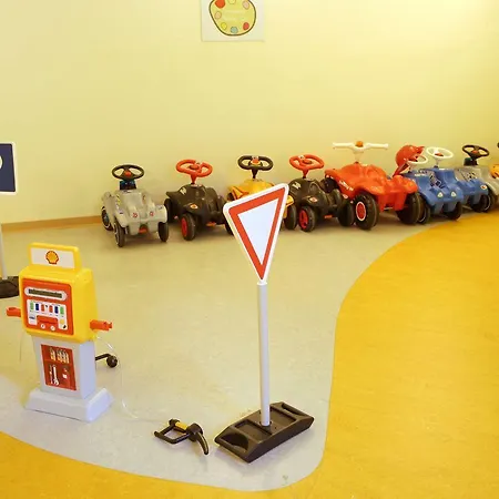 Hotel Familienresort Usedom - Ihr Entspannter Familienurlaub Mit Abenteuerspielplatz & Der Laengsten Wasserrutsche Im Deutschen Teil Der Insel Usedom Trassenheide