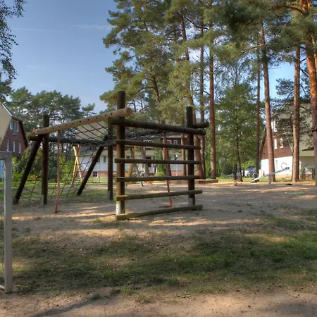 Familienresort Usedom - Ihr Entspannter Familienurlaub Mit Abenteuerspielplatz & Der Laengsten Wasserrutsche Im Deutschen Teil Der Insel Usedom Trassenheide
