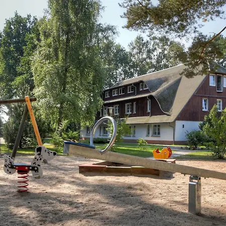 Familienresort Usedom - Ihr Entspannter Familienurlaub Mit Abenteuerspielplatz & Der Laengsten Wasserrutsche Im Deutschen Teil Der Insel Usedom 3* Trassenheide